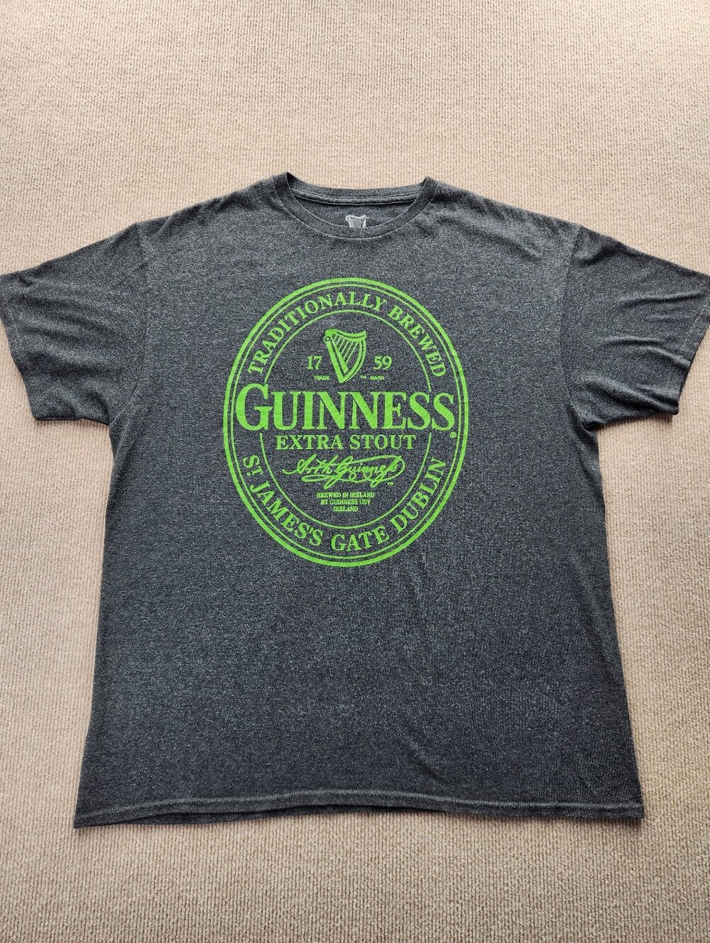 Guinness Extra Stout Mens Large Gray Green Graphic Cotton Blend T-Shirt